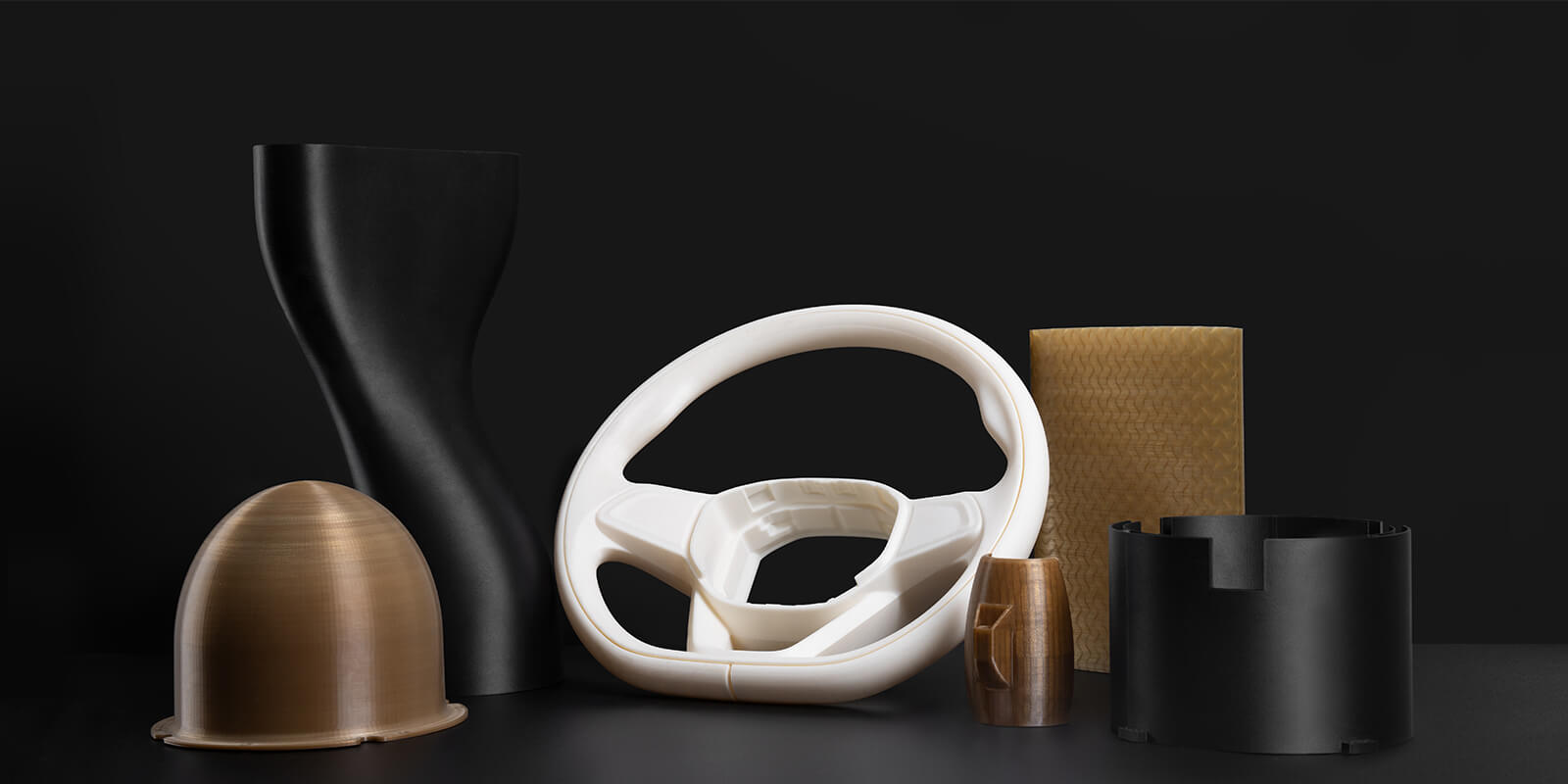 PEEK-CF（カーボンファイバー強化PEEK）,PEEK-GF（ガラス繊維強化PEEK）,PEKK（ポリエーテルケトンケトン）,PEI 9085（ポリエーテルイミド 9085）,PEI 1010（ポリエーテルイミド 1010）,PPSU（ポリフェニルスルホン）